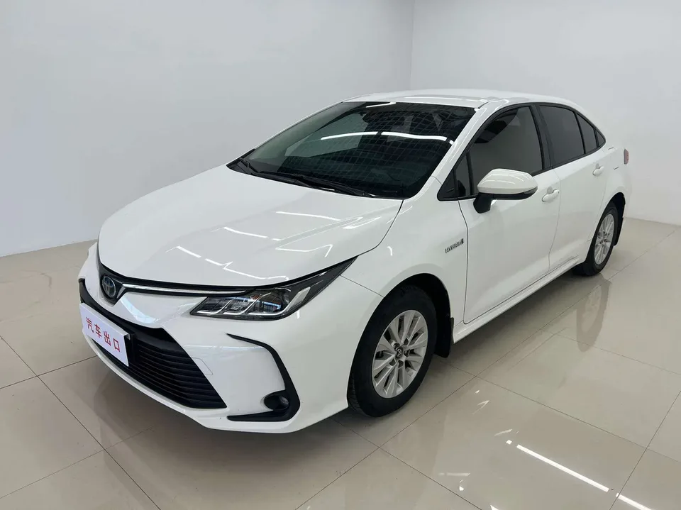 Toyota Corolla Corolla Hybrid 1.8L E-CVT Pioneer Edition 2022 — фото 1, купить с доставкой в Москву