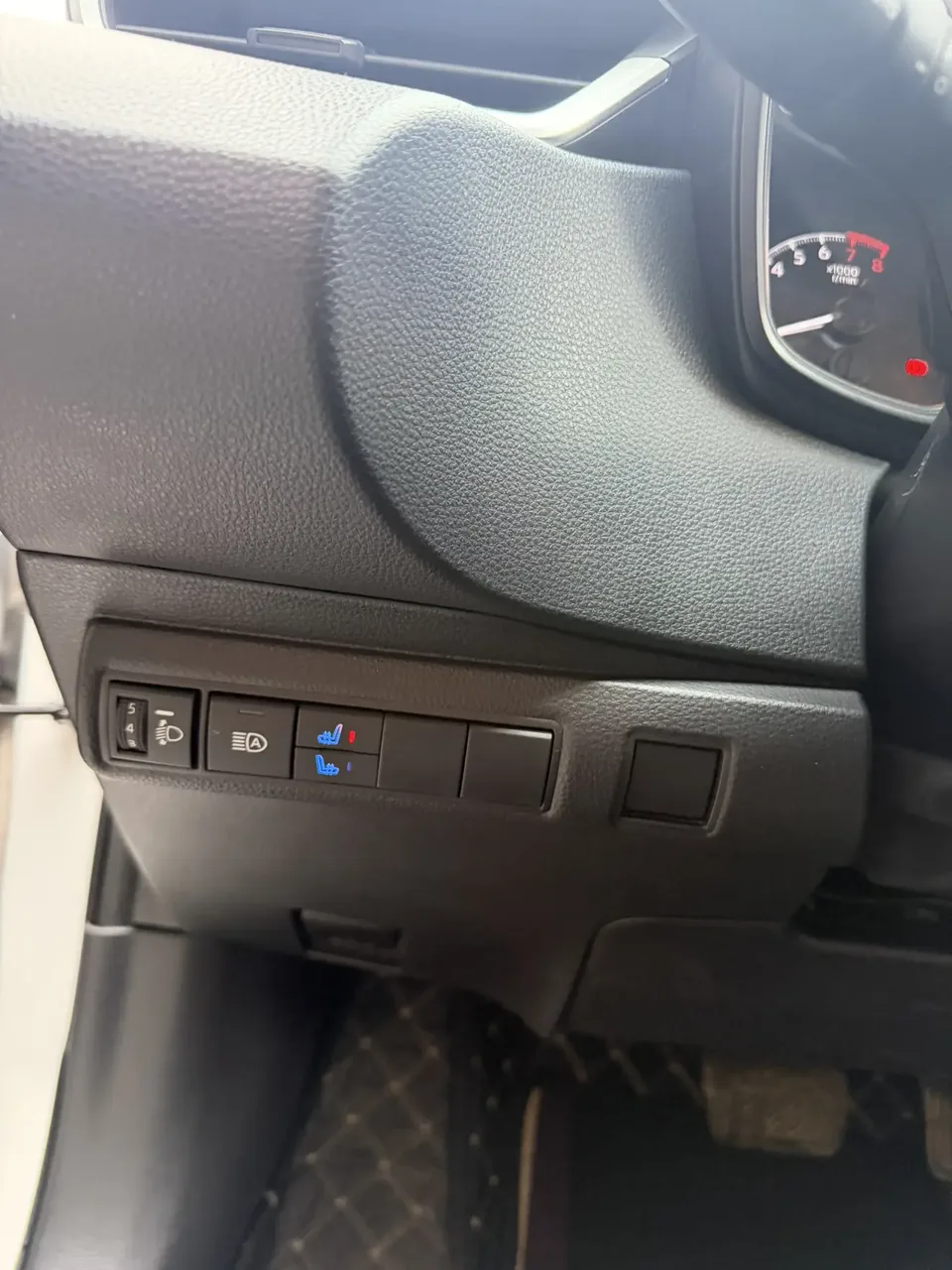 Toyota Corolla 1.5L CVT Pioneer Edition 2023 — миниатюра 5