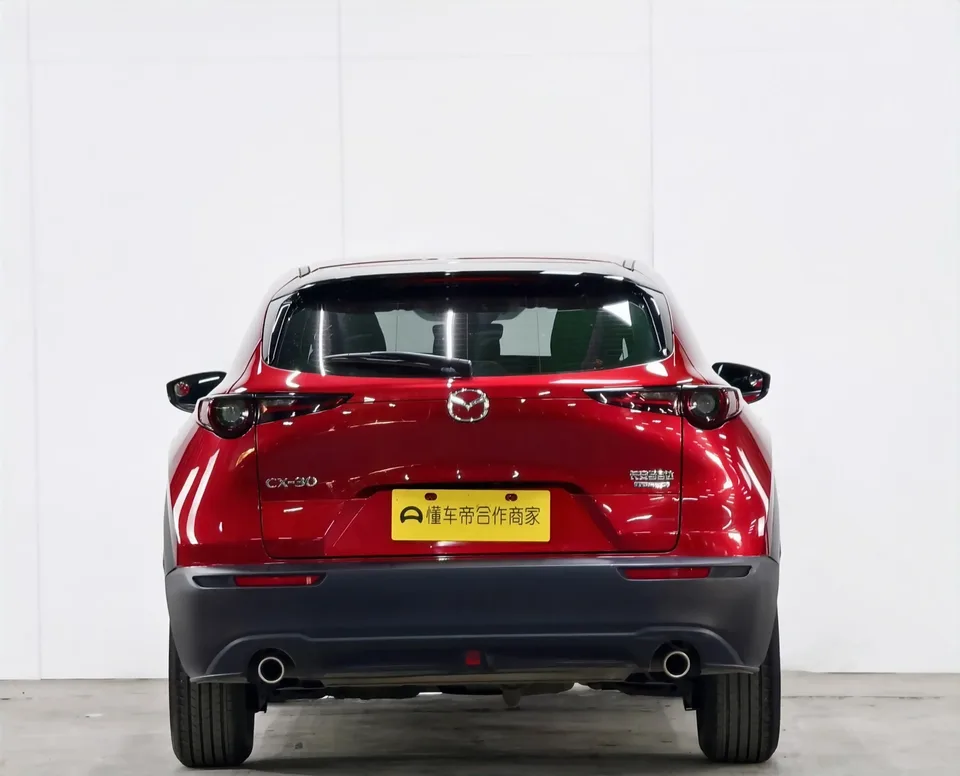 Mazda CX-30 2.0L automatic quality model 2022 — миниатюра 5