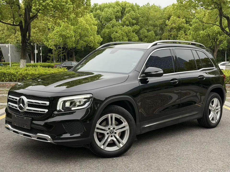 Mercedes-Benz GLB-Class 2023