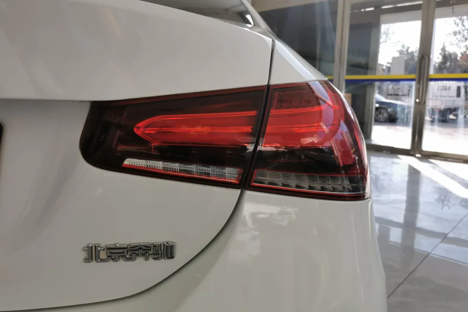 Mercedes-Benz Mercedes Benz A Class second facelift A 200 L sports sedan fashion version 2022 — миниатюра 4