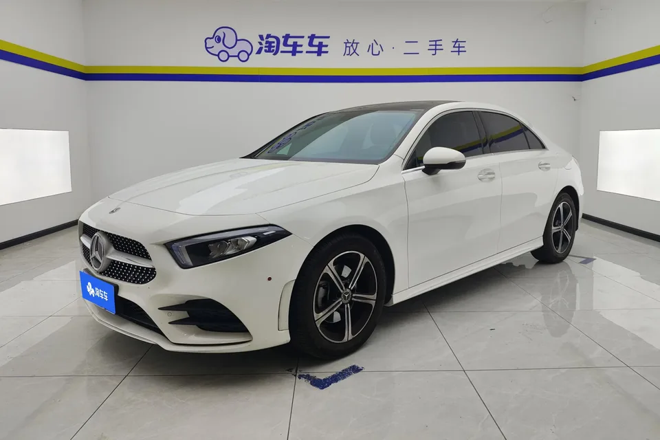 Mercedes-Benz Mercedes Benz A Class 2022