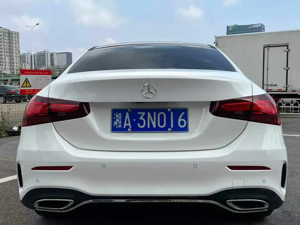 Mercedes-Benz Mercedes Benz A Class Mercedes-Benz A-Class 2024 A 200 L Dynamic Edition 2024 — миниатюра 4