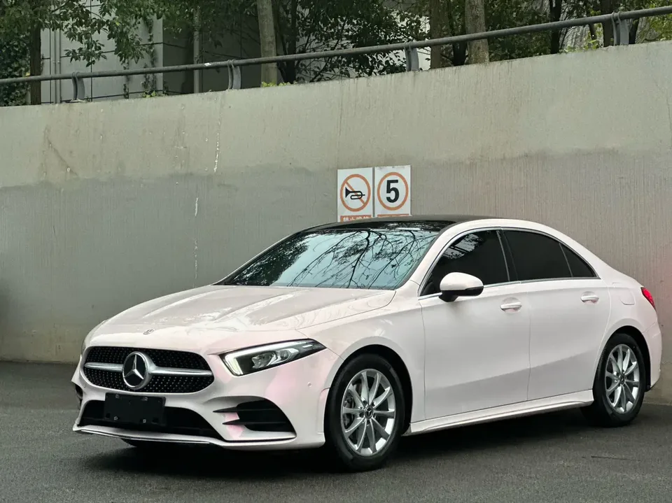 Mercedes-Benz Mercedes Benz A Class 2022