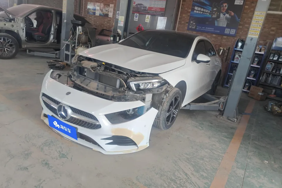 Mercedes-Benz Mercedes Benz A Class 2022