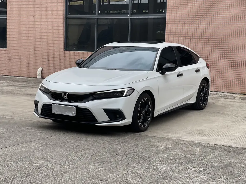 Honda CIVIC 2024