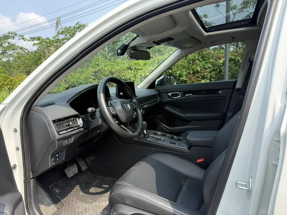 Honda CIVIC Civic 240TURBO CVT Power Edition 2025 — миниатюра 3