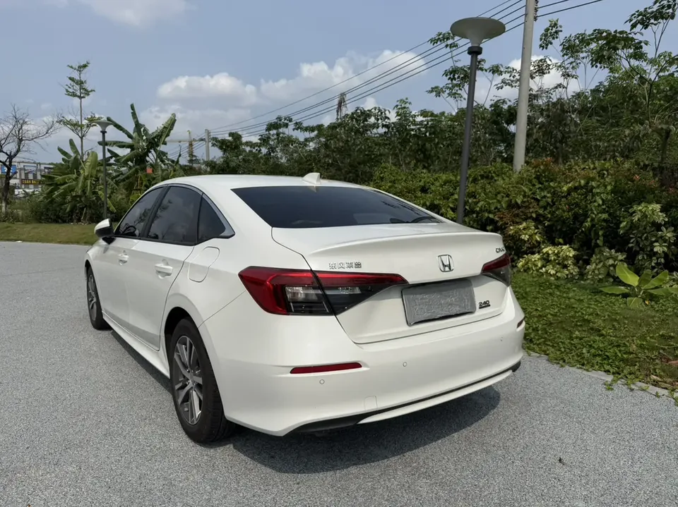 Honda CIVIC Civic 240TURBO CVT Power Edition 2025 — миниатюра 4