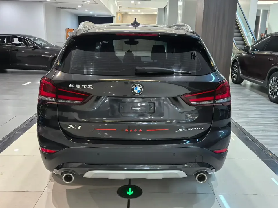 BMW X1 BMW X1 2022 sDrive20Li Fashion Edition 2022 — миниатюра 2