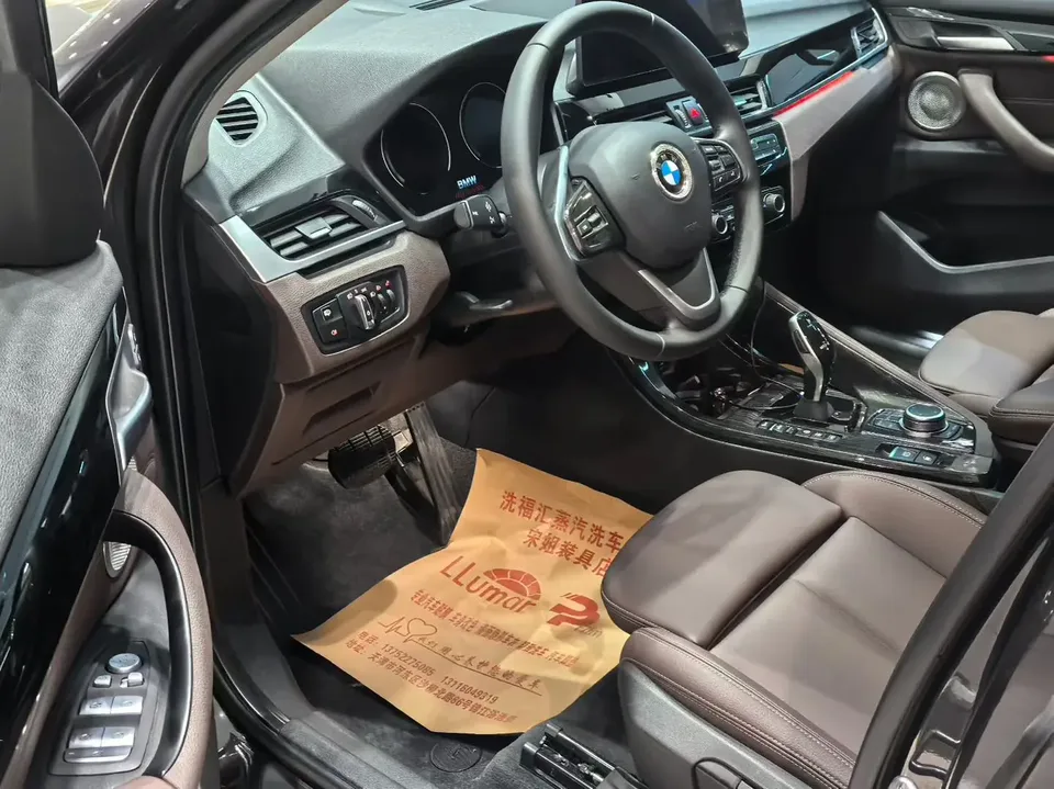 BMW X1 BMW X1 2022 sDrive20Li Fashion Edition 2022 — миниатюра 3