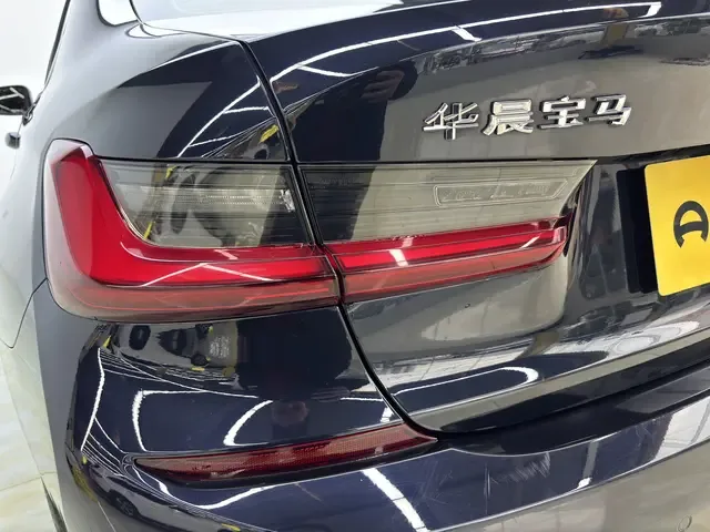 BMW 3 Series facelift 320Li M Sport package 2022 — миниатюра 4
