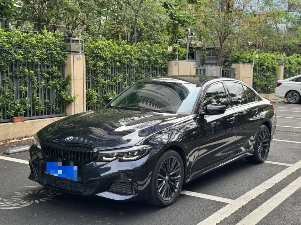 BMW 3 Series 2022