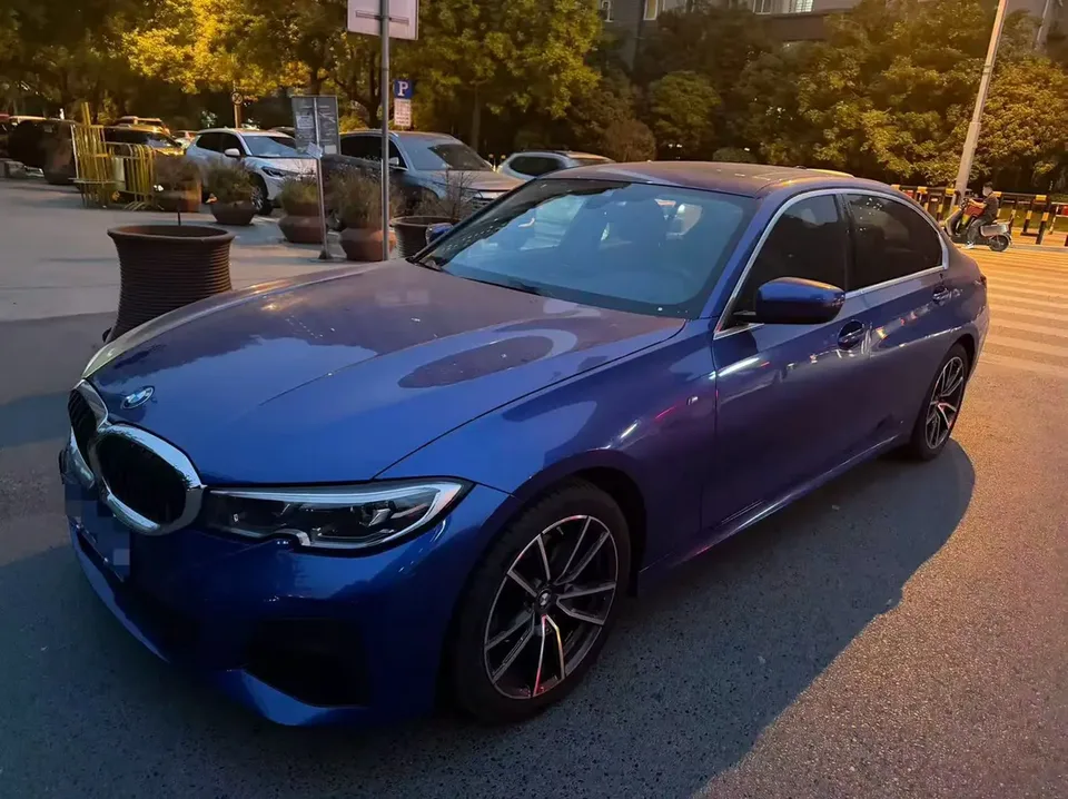 BMW 3 Series 2022