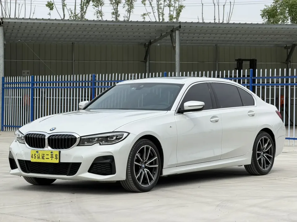 BMW 3 Series 2022