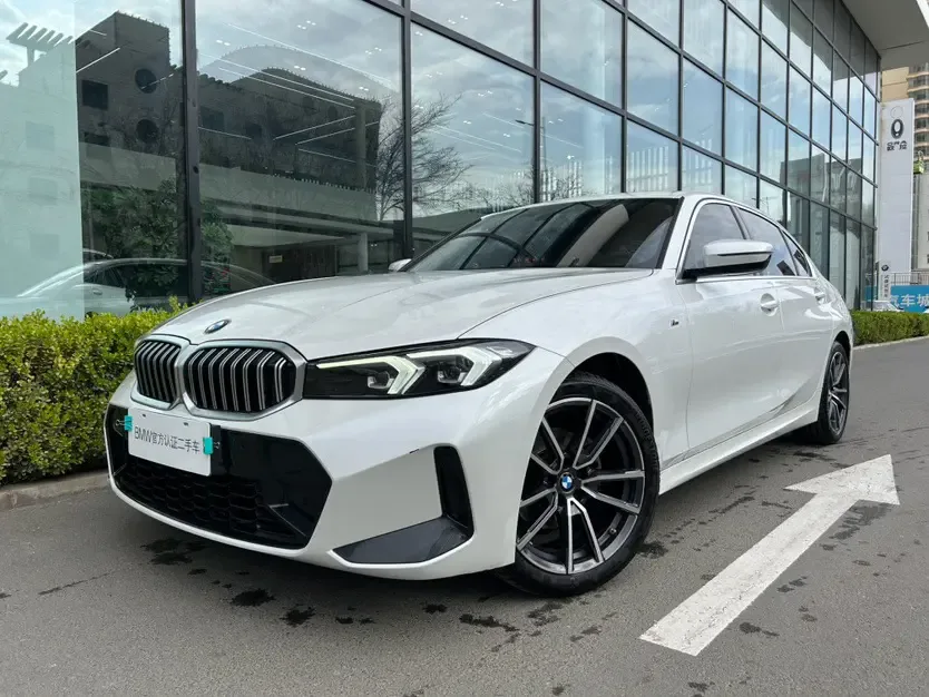 BMW 3 Series 2023