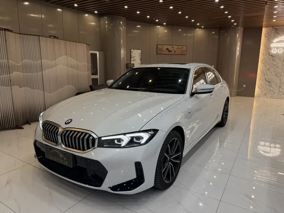 BMW 3 Series 2023