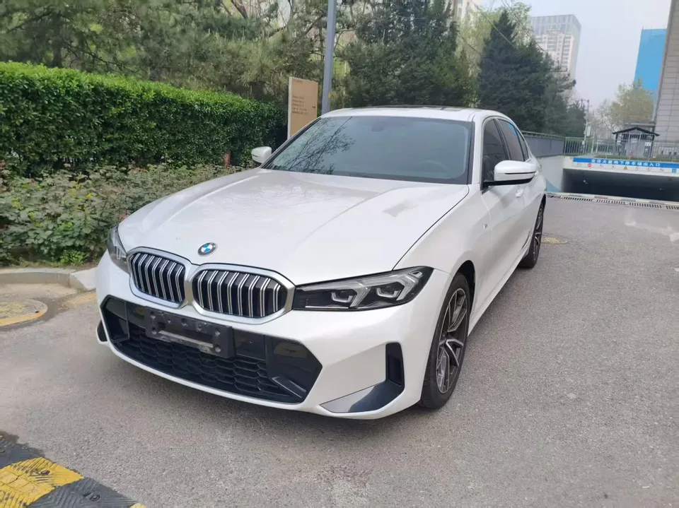 BMW 3 Series 2023