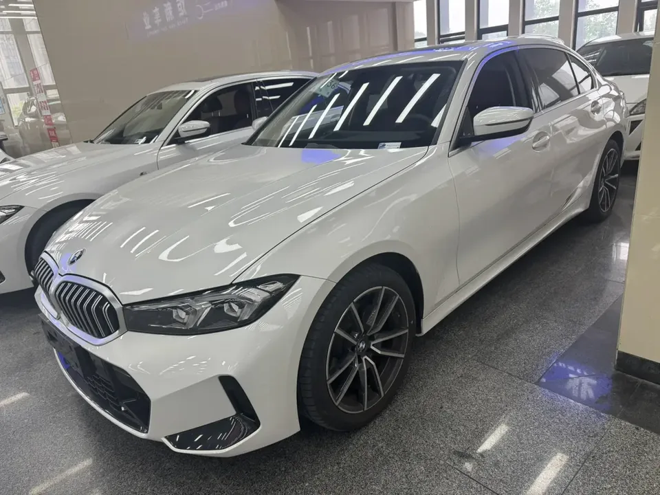 BMW 3 Series 2023