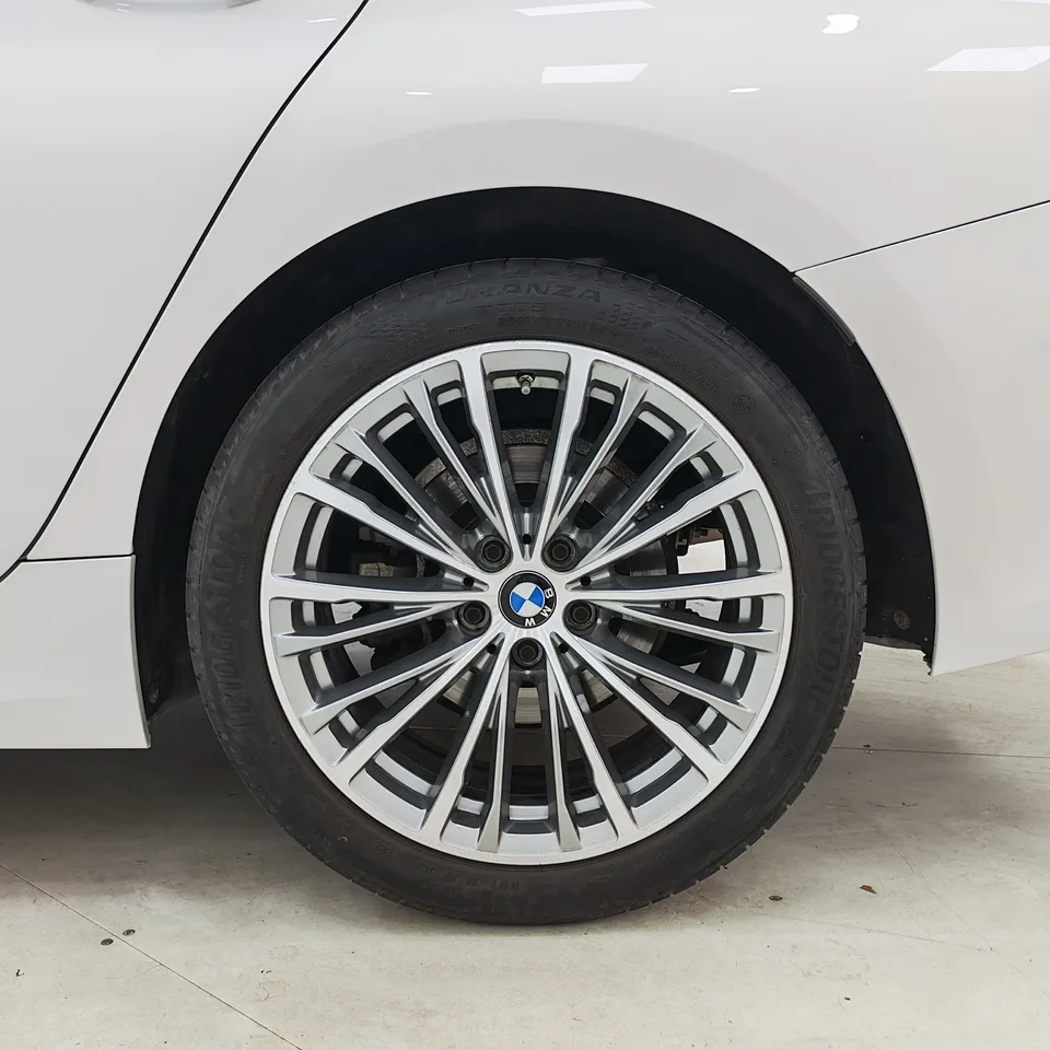 BMW 3 Series BMW 3 Series 2022 320i Sport Package 2022 — миниатюра 2