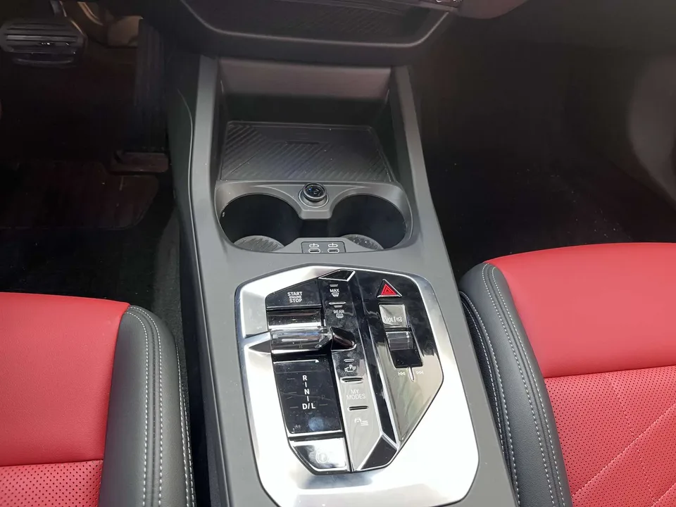 BMW 2 Series 2 Series 2025 225L M Sport Night Edition 2025 — thumbnail 5