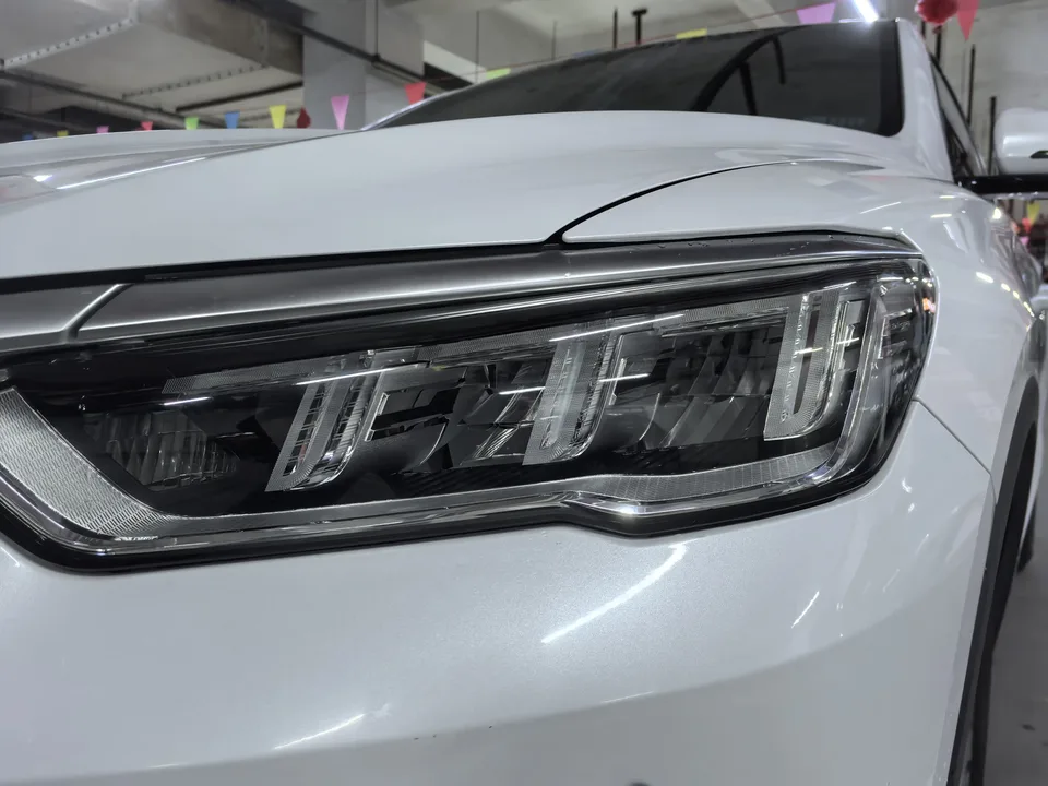 BYD Song Pro DM Song Pro DM 2022 DM-i 51km Luxury 2022 — thumbnail 3