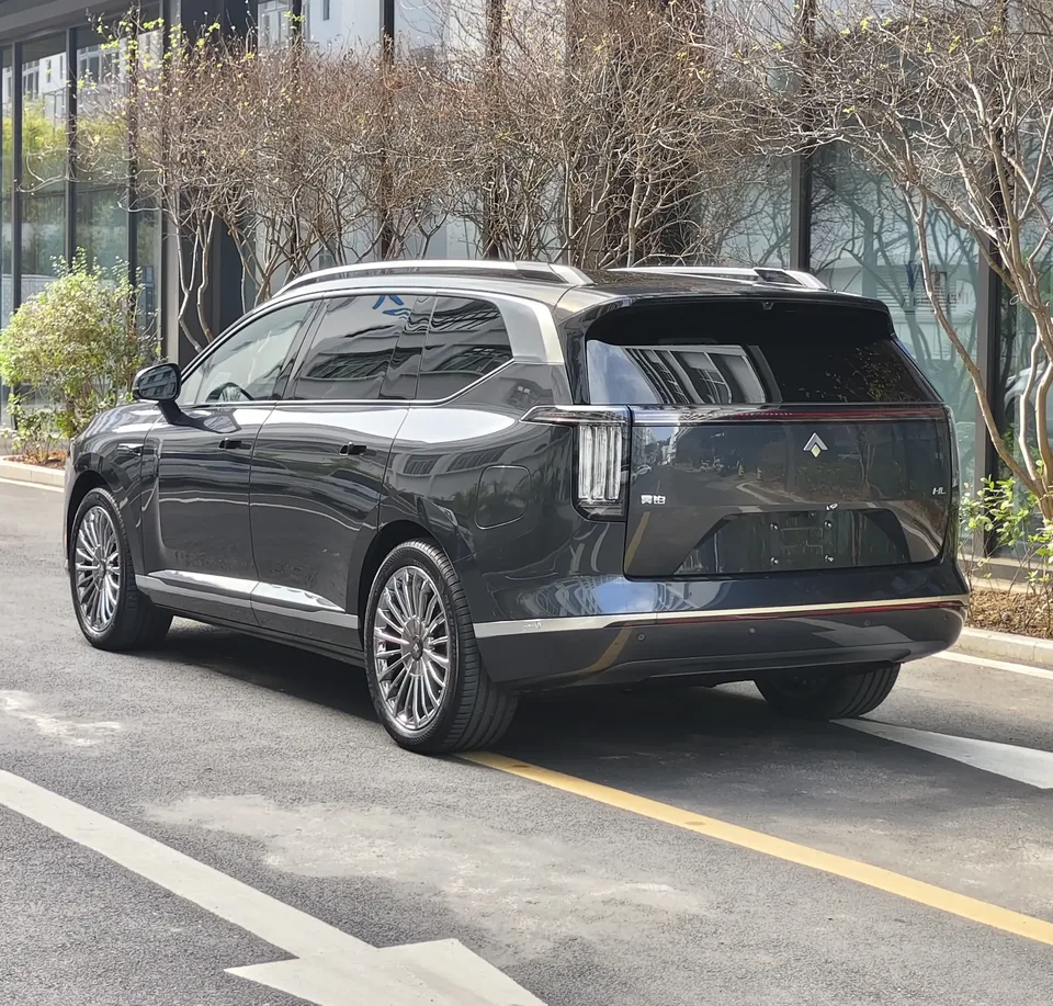 GAC Trumpchi Haobo Haobo HL Haobo HL 2025 700 Ultra 6-seat 4WD LiDAR Edition 2025 — thumbnail 2
