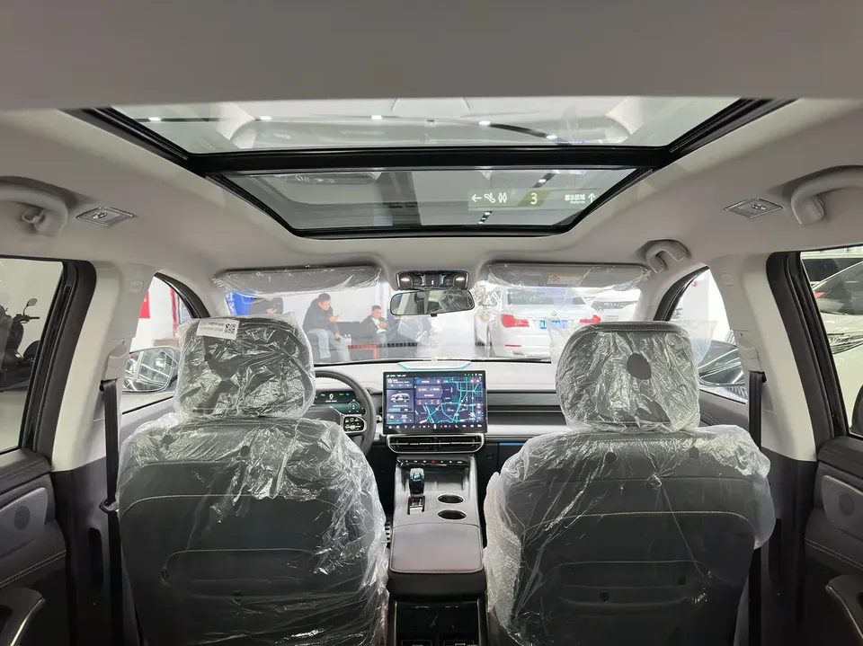 Jietu Shanhai L9 Jetour Shanhai L9 2024 1.5TD Executive Edition 2026 — миниатюра 5