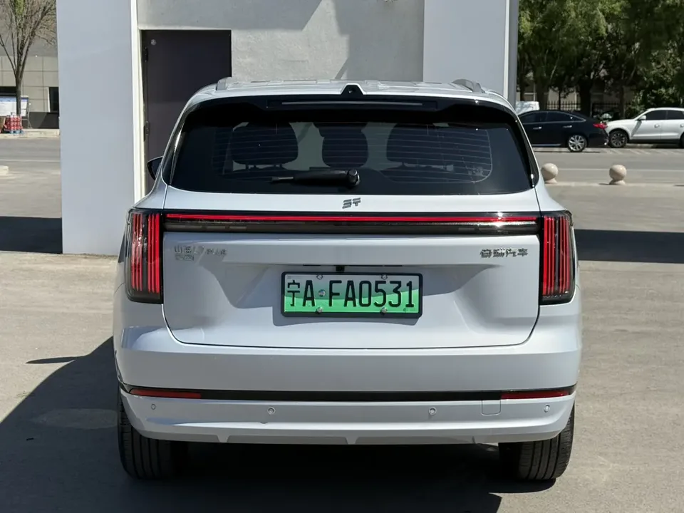 Jietu Shanhai Jetour Mountain & Sea L7 PLUS 220km Electric Seven-seat Luxury Edition 2026 — миниатюра 2