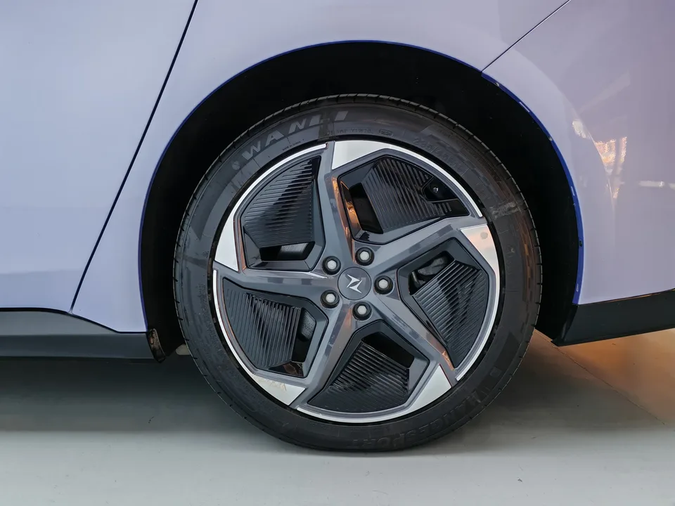 Dongfeng YiPai 007 2024