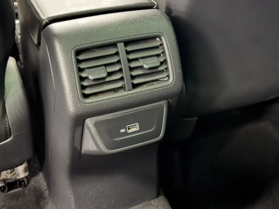 Jetta VS7 280TSI automatic ABT Honor Limited Edition 2023 — миниатюра 4