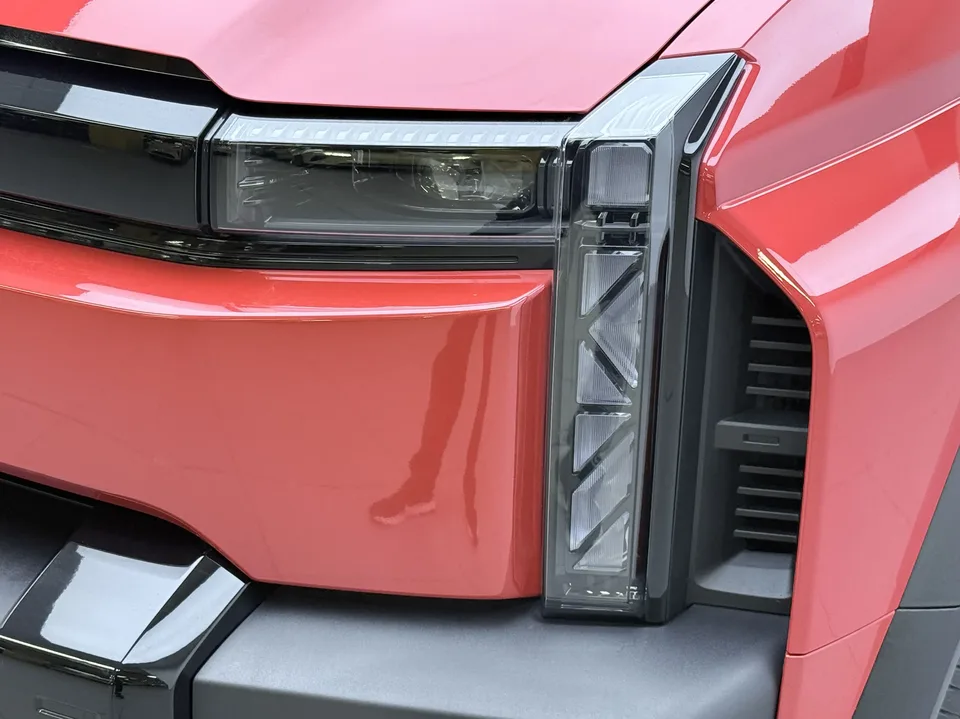 iCAR 03T two-wheel drive long-range version 2025 — миниатюра 3