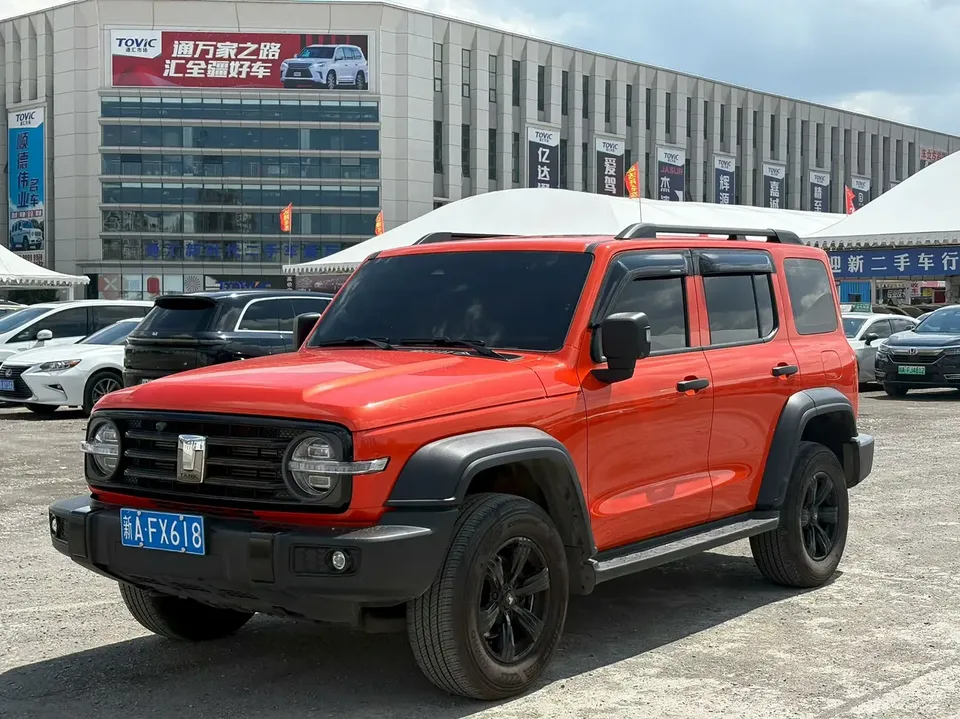 Tank 300 Tank 300 2023 Off-road version 2.0T Challenger 2023 — photo 1, buy with delivery to Moscow