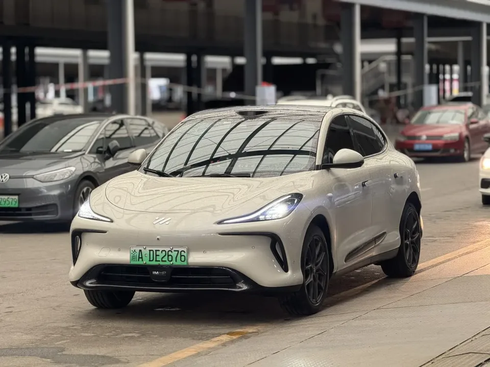 Zhiji LS6 2024