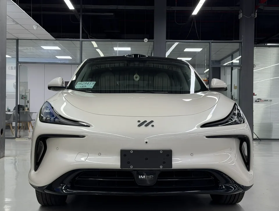 Zhiji LS6 2023