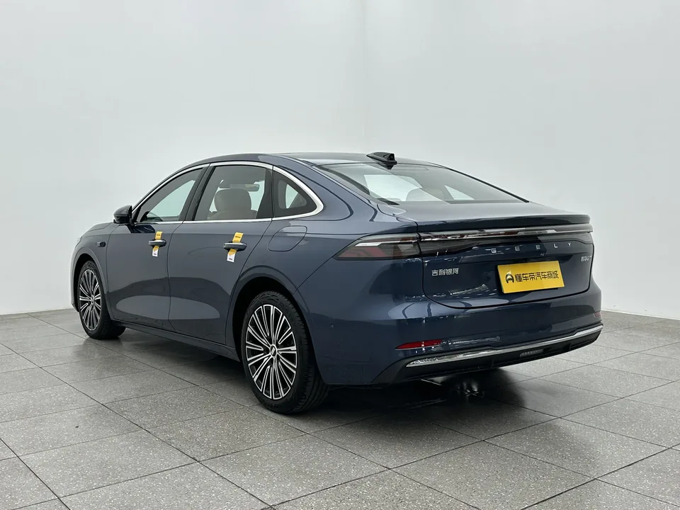 Geely Galaxy A7 EM 150km Starship Edition 2025 — миниатюра 2