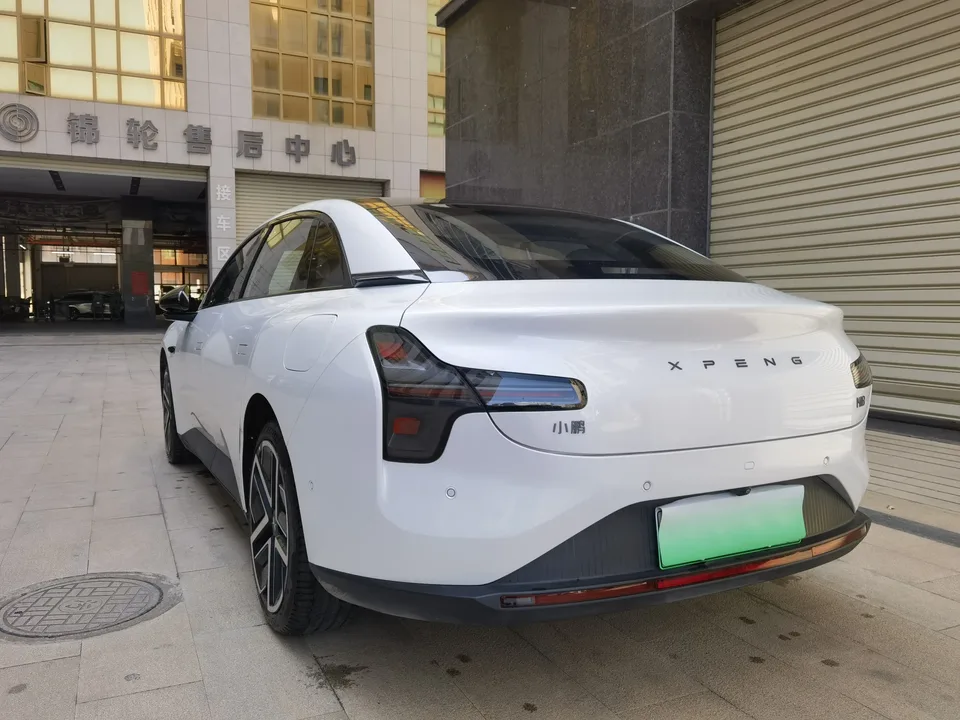 XPeng Xiaopeng MONA M03 600 Ultra-long-range Max version 2025 — миниатюра 5