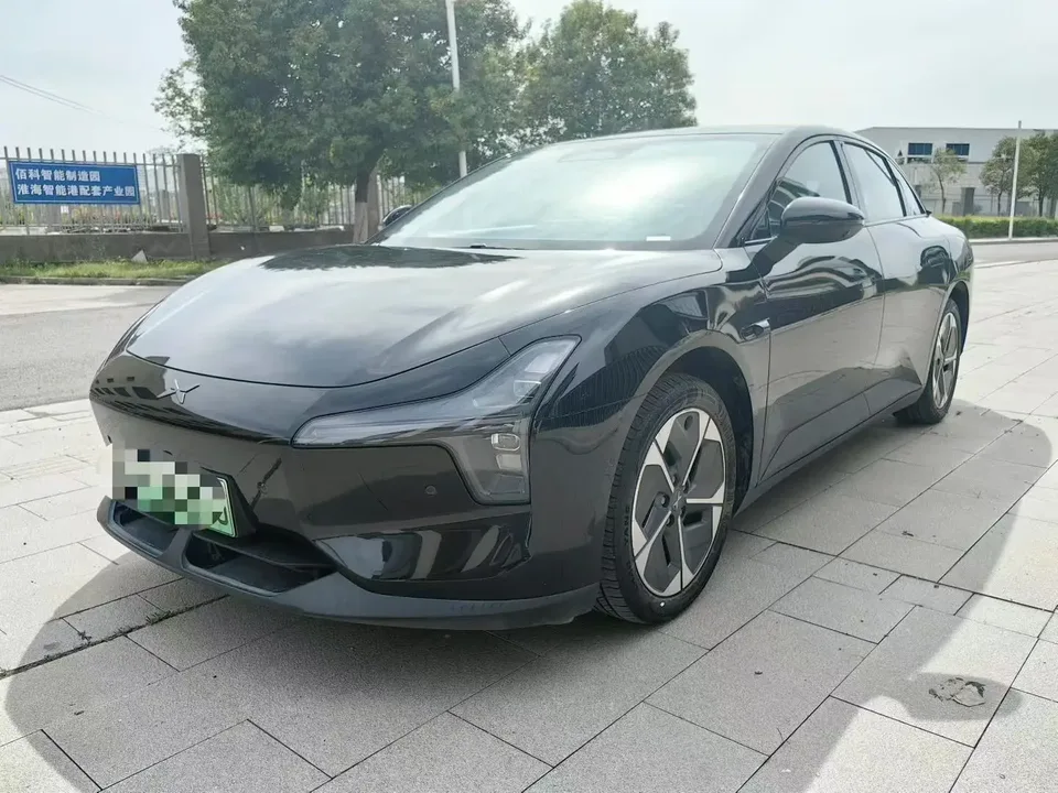 XPeng Xiaopeng MONA M03 2025