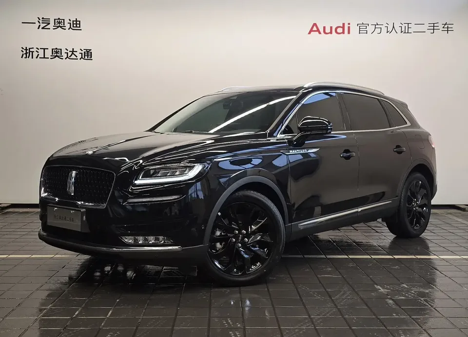 Lincoln Navigator navigator 2021 2.0T 4WD California Coast Limited Edition 2022 — photo 1, buy with delivery to Moscow