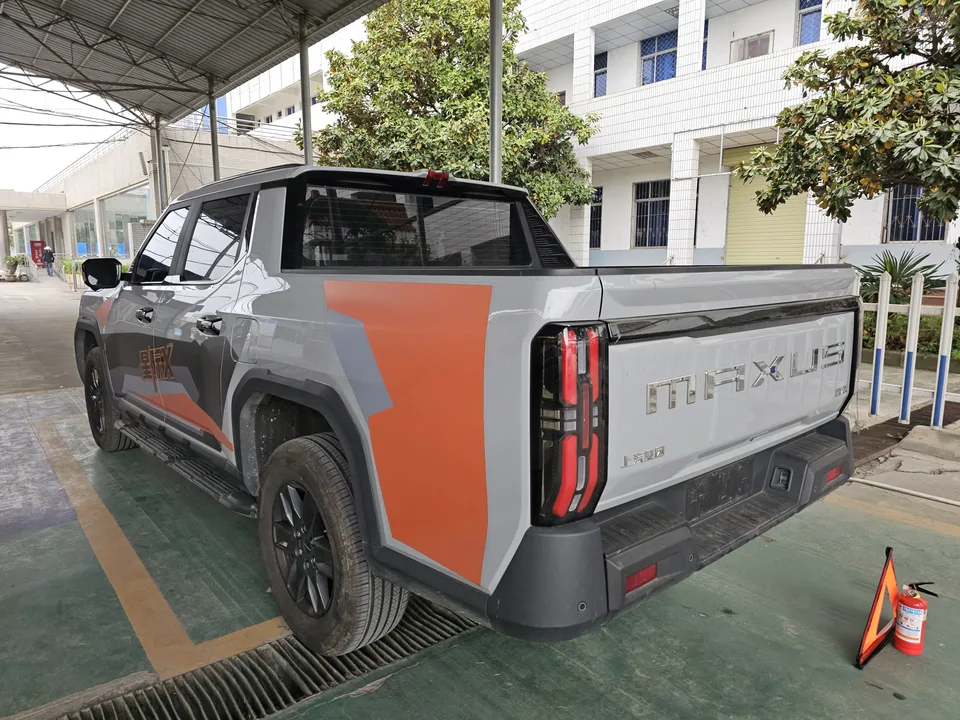Datong StarCraft X Star X 2025 2.5T Automatic Diesel 4WD Luxury Edition 2025 — миниатюра 2
