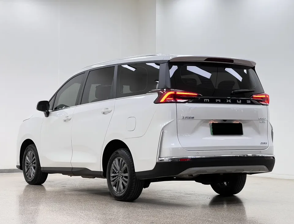 Datong Maxus G50 PHEV Pilot Edition 2025 — миниатюра 2