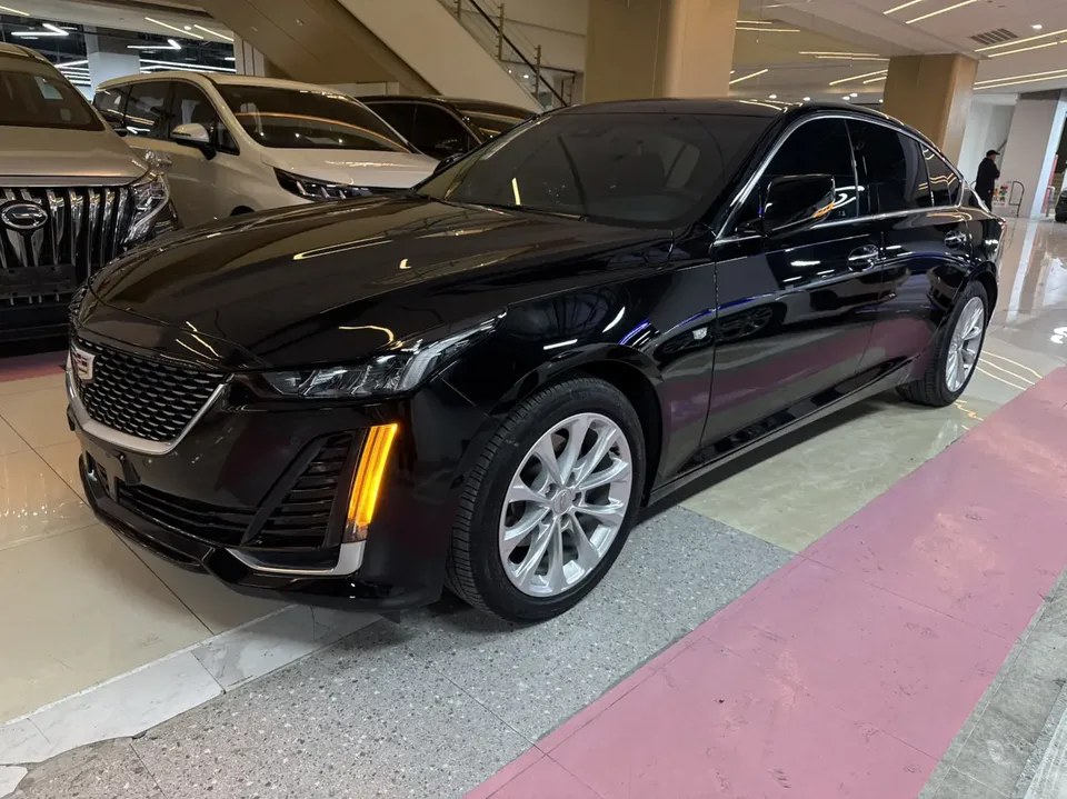 Cadillac CT5 2023