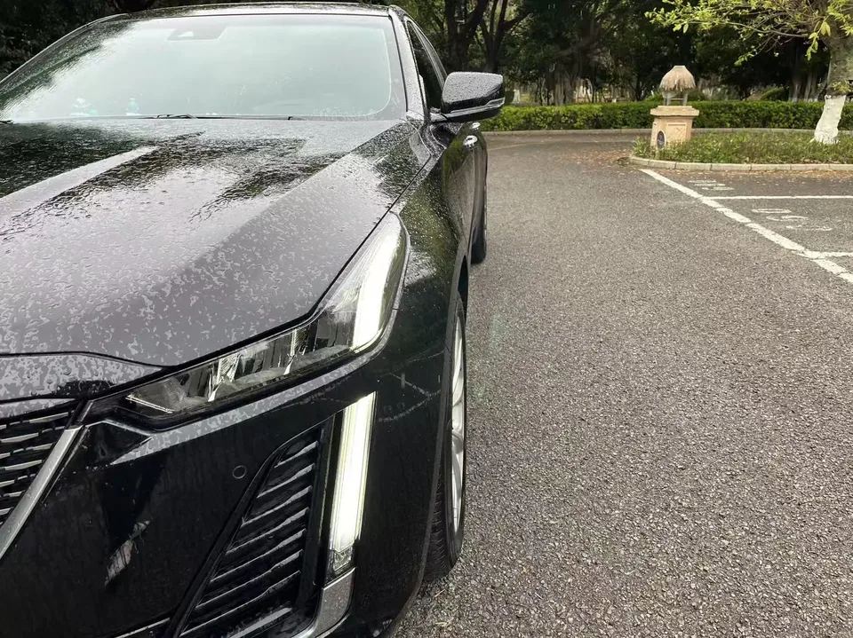 Cadillac CT5 28T Luxury Standard Edition 2024 — миниатюра 3