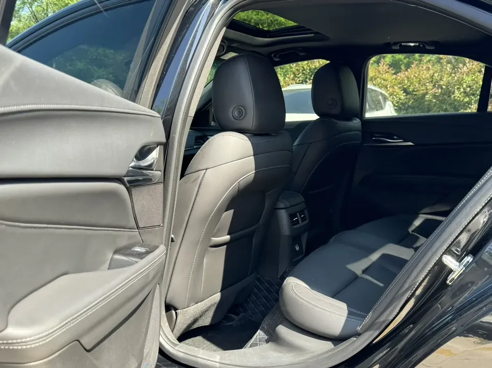 Cadillac CT4 Cadillac CT4 2023 25T Luxury Edition 2024 — миниатюра 3