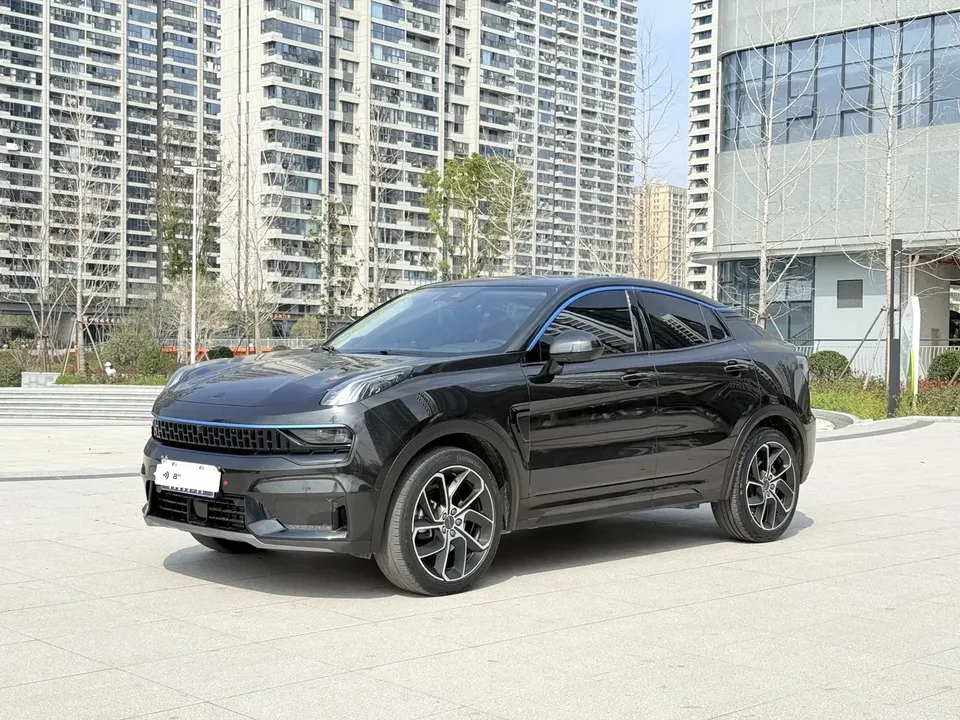Lynk & Co 05 2022