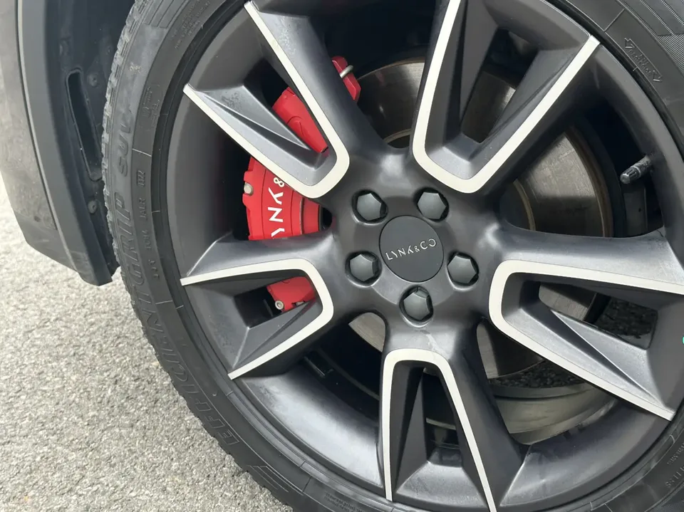 Lynk & Co 01 Lynk & Co 01 2021 2.0TD 2WD Yao Pro 2022 — миниатюра 3