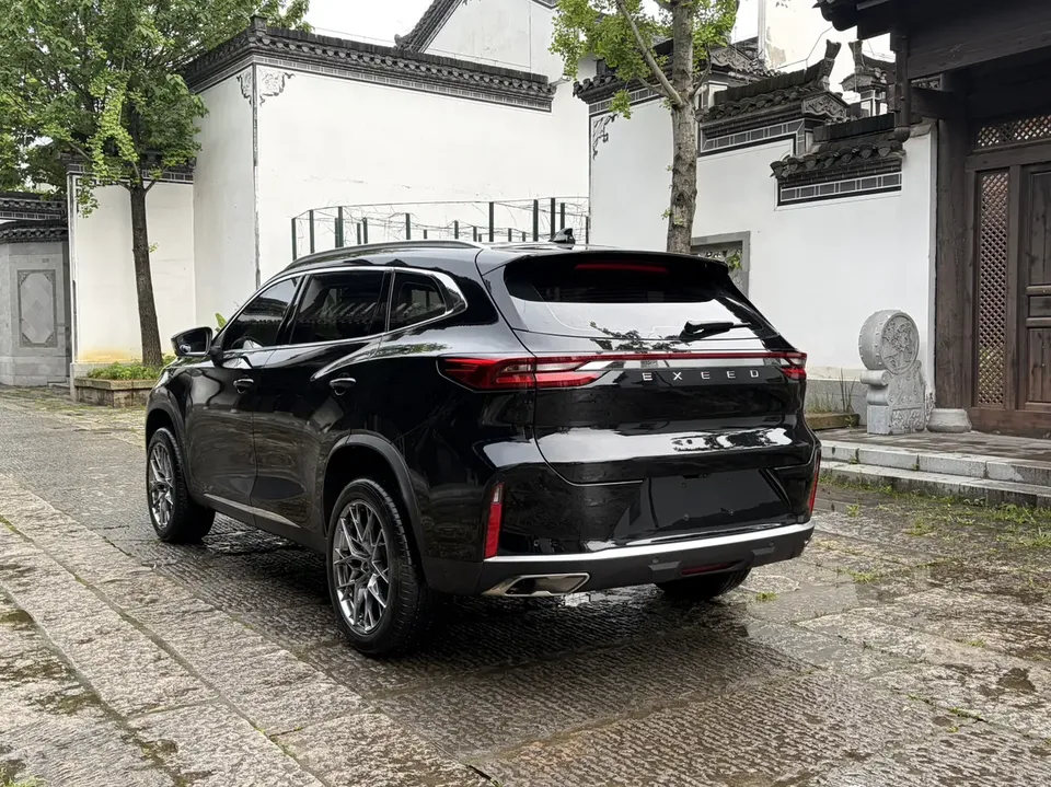 Exeed TXL Xingtu Lingyun 2024 Lingyun 300T 2WD Xingyao Edition 2024 — миниатюра 2