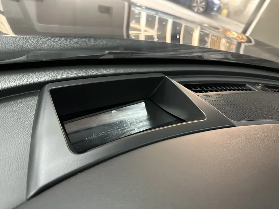 Hongqi HS5 Hongqi HS5 2022 facelift 2.0T Zhilian Qixiang Edition 2023 — миниатюра 3