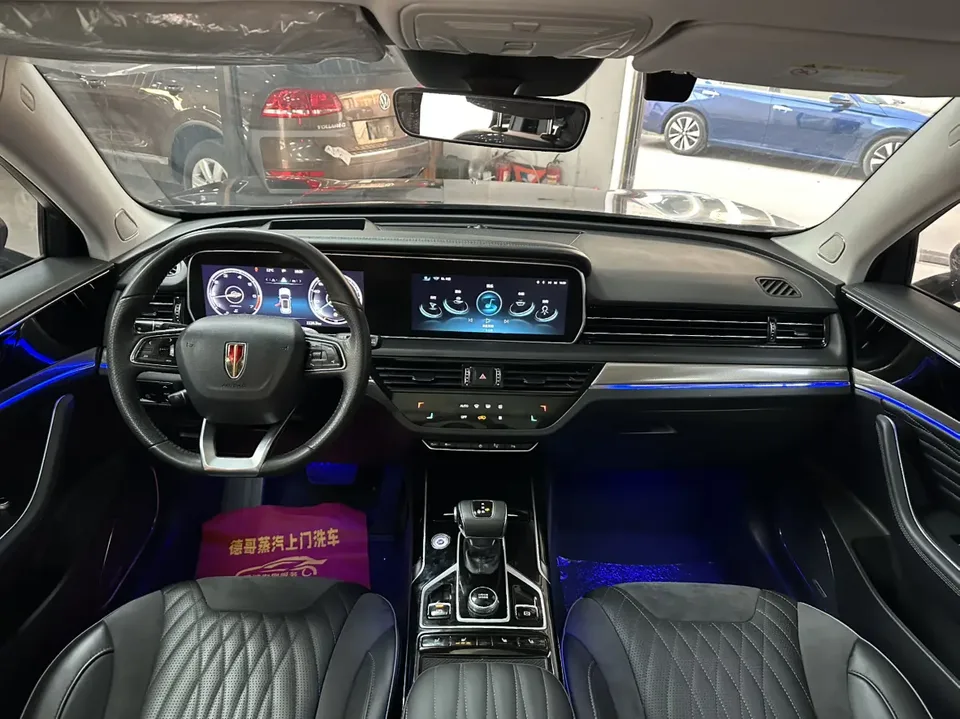 Hongqi HS5 Hongqi HS5 2022 facelift 2.0T Zhilian Qixiang Edition 2023 — миниатюра 4