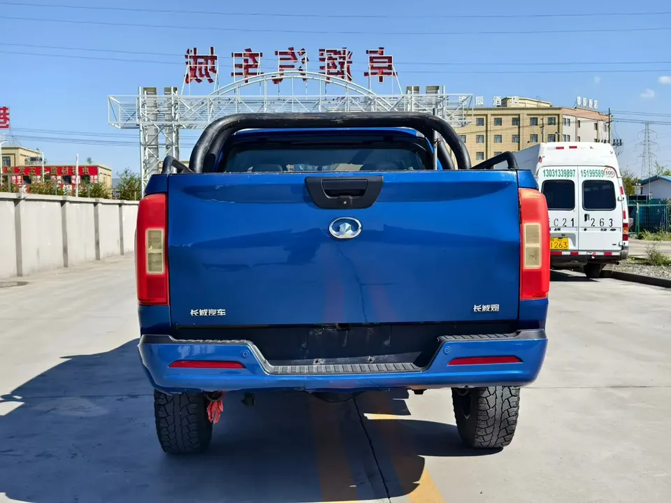 Great Wall gun commercial version 2.0T diesel automatic four-wheel drive tea king version long box GW4D20M 2022 — миниатюра 2