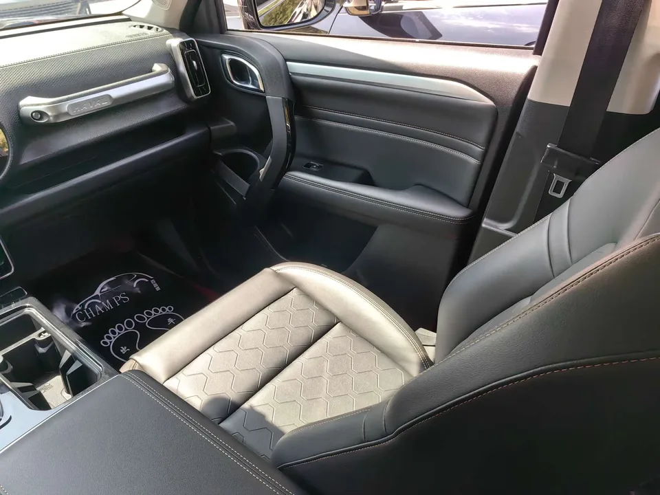 Haval Dargo 1.5T 2WD Malinois Edition 2023 — миниатюра 3